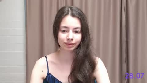 Snapshot of sweet_sweet_angel chatting on 07.28.26 Angel online show from 07.28.26