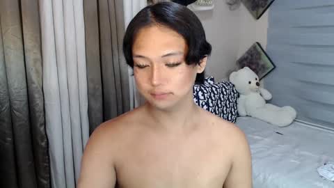 Snapshot of sweet_tenshi chatting on 03.06.25 tenshi online show from 03.06.25