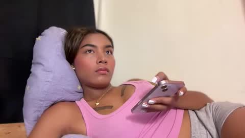 Snapshot of sweet_trishaxx chatting on 02.19.26 Trisha online show from 02.19.26