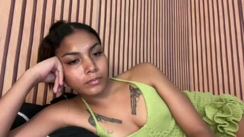 Snapshot of sweet_trishaxx chatting on 07.11.26 Trisha online show from 07.11.26