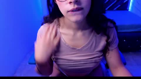 sweet_venus4 online show from 01.16.25