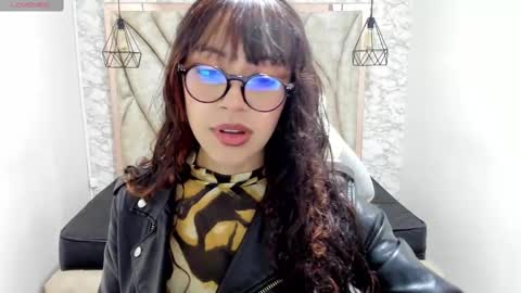 sweet_venus4 online show from 02.23.25