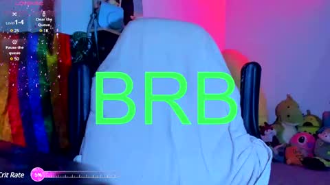 Steven independent model online show from 02.14.25