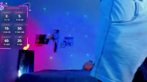 Steven independent model online show from 10.08.25