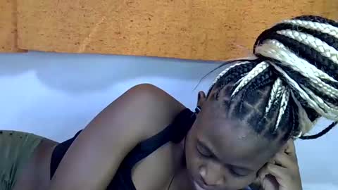 Snapshot of sweet_zarah chatting on 02.06.26 sweet_zarah online show from 02.06.26