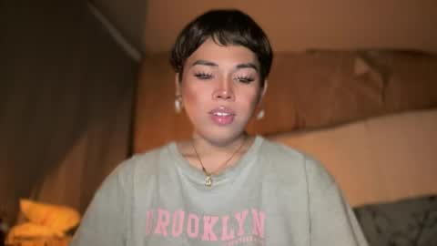 Snapshot of sweetalexa19 chatting on 01.12.25 alexa your one and only queen online show from 01.12.25