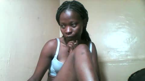 Snapshot of sweetalianah chatting on 10.13.25 LIANAH online show from 10.13.25