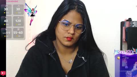 Snapshot of sweetalmaa chatting on 02.25.25 Alma online show from 02.25.25