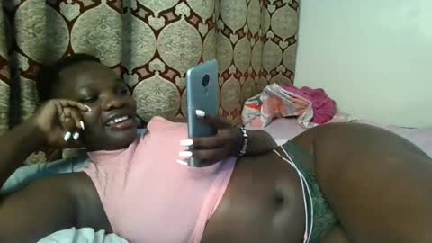Snapshot of sweetassbabe20 chatting on 06.22.26 Sweetass online show from 06.22.26