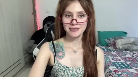 SweetAura0 0  online show from 02.26.26