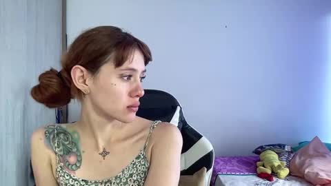 Snapshot of sweetaura0_0 chatting on 03.15.26 SweetAura0 0 online show from 03.15.26