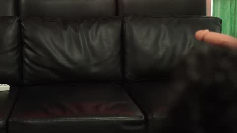 Salom independent model online show from 10.10.25