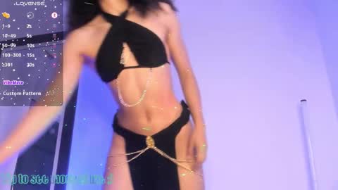 Snapshot of sweetcurly1 chatting on 02.05.26 M I A online show from 02.05.26