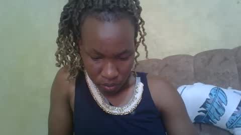 sweetdiva2012 online show from 01.10.25