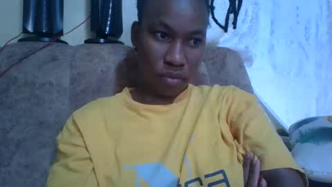 sweetdiva2012 online show from 11.12.25