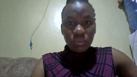 sweetdiva2012 online show from 06.22.26