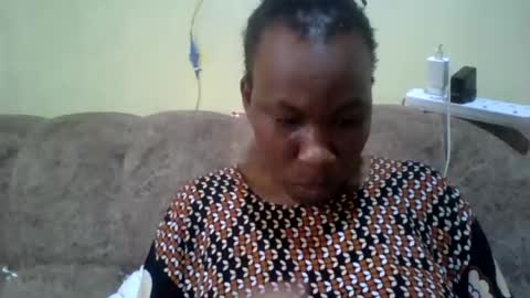 sweetdiva2012 online show from 06.26.26