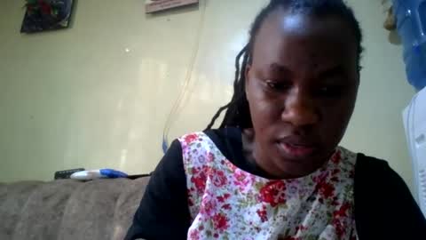 sweetdiva2012 online show from 07.02.26