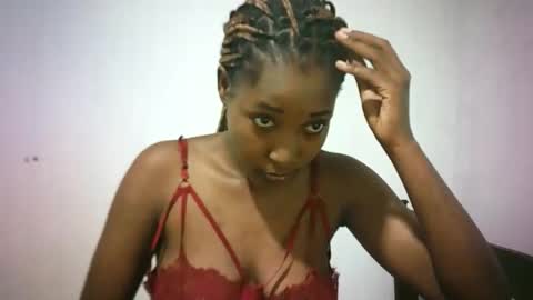Snapshot of sweetebony_50 chatting on 05.13.26 sweetebony_50 online show from 05.13.26