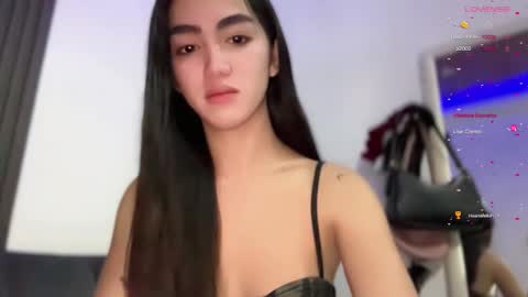 Snapshot of sweetestmallow chatting on 10.21.25 mallow online show from 10.21.25