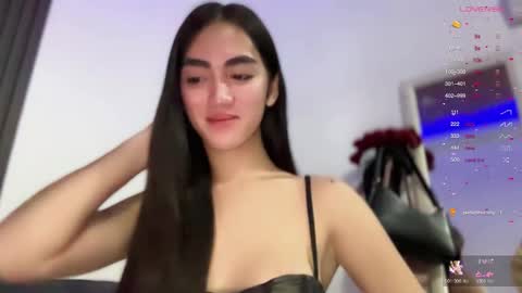 Snapshot of sweetestmallow chatting on 10.25.25 mallow online show from 10.25.25