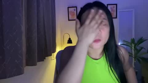 Snapshot of sweetestsmile_ chatting on 05.24.26 Khaye online show from 05.24.26