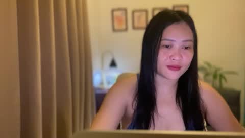 Snapshot of sweetestsmile_ chatting on 07.04.26 Khaye online show from 07.04.26