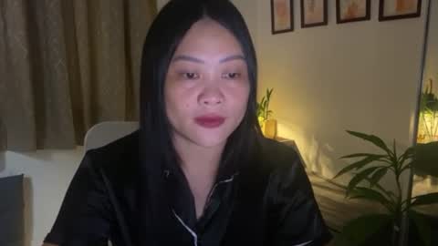Snapshot of sweetestsmile_ chatting on 07.27.26 Khaye online show from 07.27.26