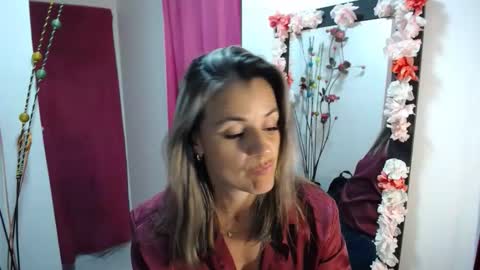 Snapshot of sweetfantasyy69 chatting on 02.19.26 sweef online show from 02.19.26