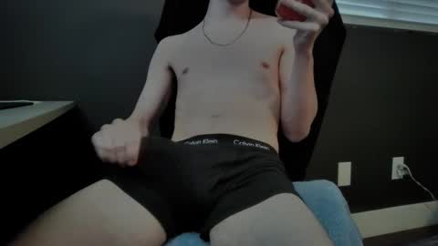 Snapshot of sweetghosty chatting on 02.17.26 sweetghosty online show from 02.17.26