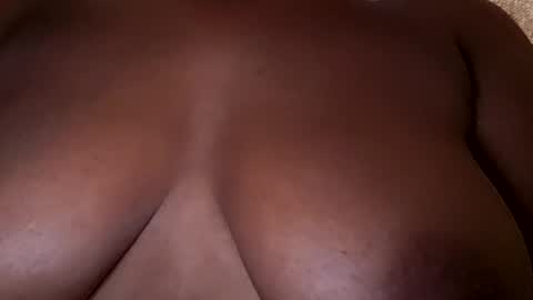 Sandy online show from 01.11.25