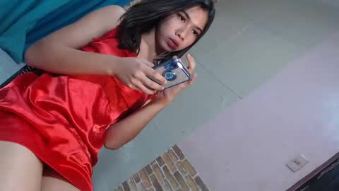 Snapshot of sweetgirl_chenne18 chatting on 03.12.25 sweetgirl_chenne18 online show from 03.12.25