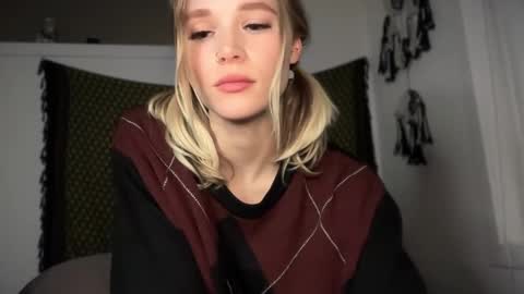 sweetgracee online show from 02.14.25