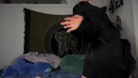 sweetgracee online show from 02.15.25