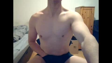 sweetguy8210 online show from 11.24.25