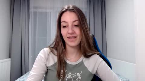 Emma  online show from 01.20.25