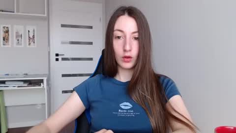 Emma  online show from 06.25.26