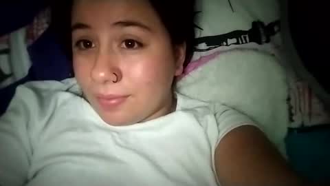 Ana Mara  i cant Make noise My family is here  online show from 02.05.25