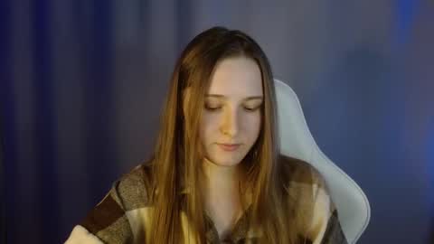 Annie online show from 09.15.25