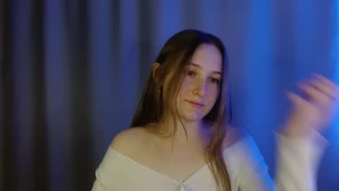 Annie online show from 12.04.25