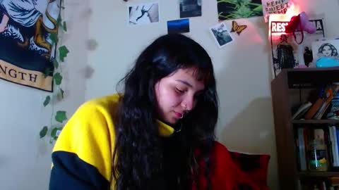 Snapshot of sweetie_maryy chatting on 02.28.25 Maria my insta sweetie maryy online show from 02.28.25