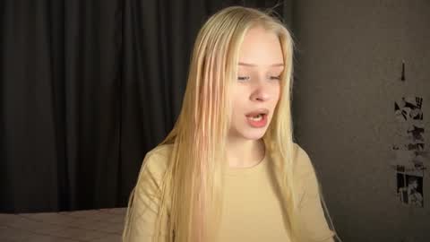 sweetie Lisa3 online show from 01.02.25