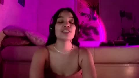 Snapshot of sweetieslikebutter chatting on 01.02.25 Blu Sweets online show from 01.02.25