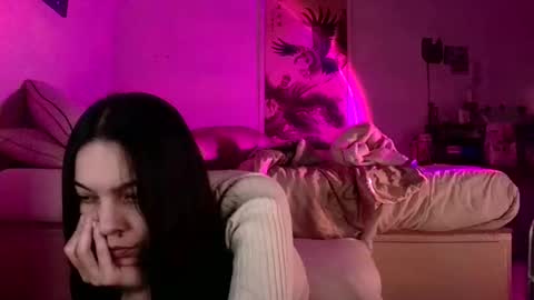 Snapshot of sweetieslikebutter chatting on 01.03.25 Blu Sweets online show from 01.03.25