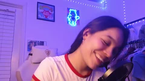 Snapshot of sweetieslikebutter chatting on 09.14.25 Blu Sweets online show from 09.14.25