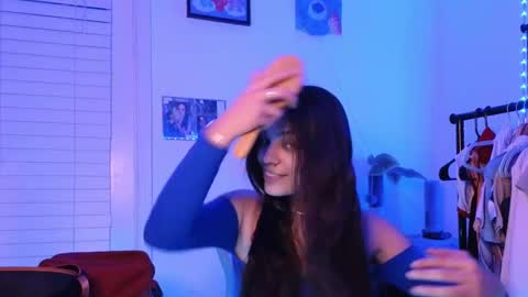 Snapshot of sweetieslikebutter chatting on 10.05.25 Blu Sweets online show from 10.05.25