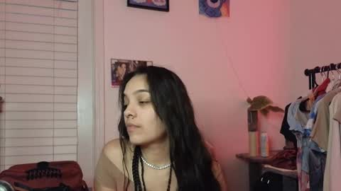 Snapshot of sweetieslikebutter chatting on 10.07.25 Blu Sweets online show from 10.07.25