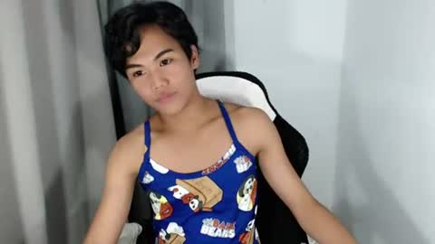 Snapshot of sweetiie_jewel chatting on 06.25.26 sweetiie_jewel online show from 06.25.26