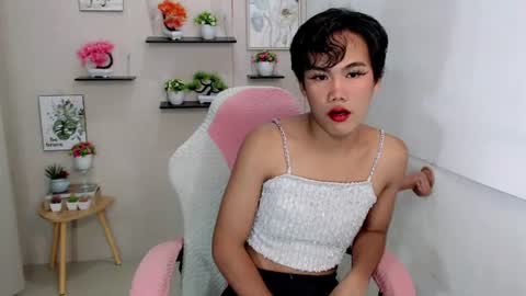 Snapshot of sweetiie_jewel chatting on 07.14.26 sweetiie_jewel online show from 07.14.26