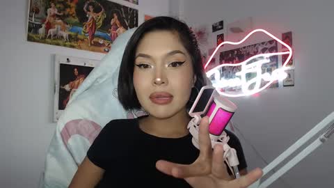 SweetJess online show from 02.18.25